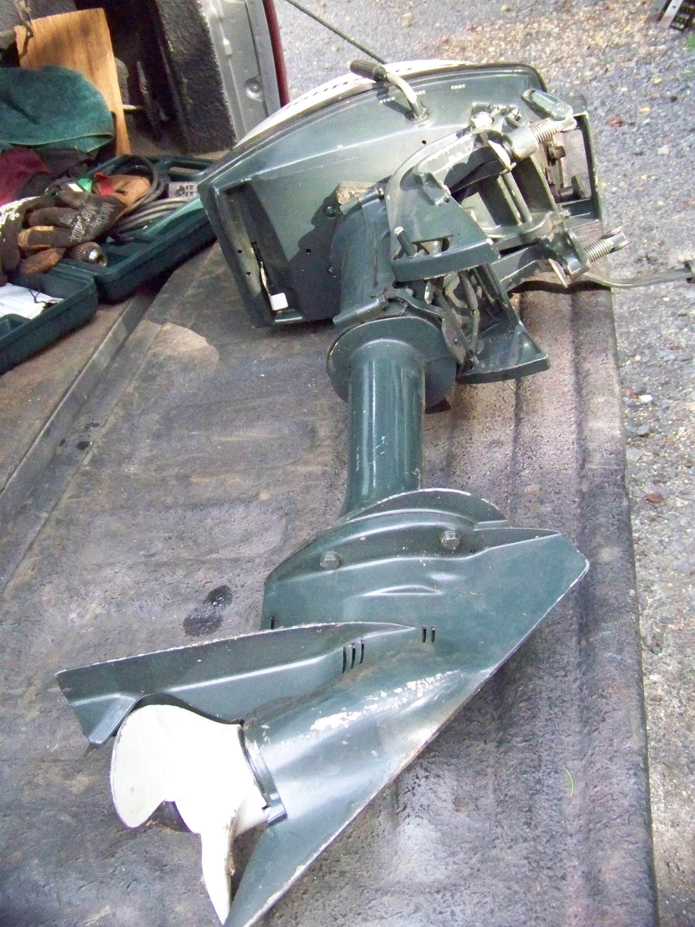 Click image for larger version

Name:	boat moptor 024.JPG
Views:	N/A
Size:	1.52 MB
ID:	24816